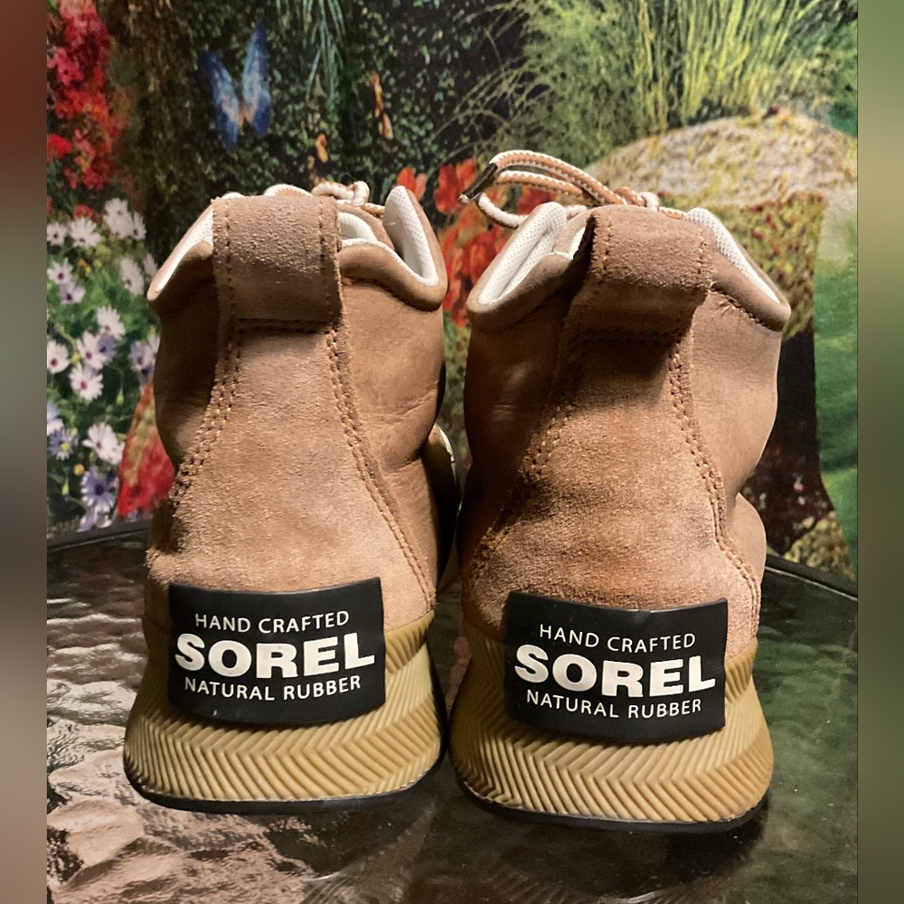 Sorel "Out N About" Classic Waterproof Duck Boot - Picture 9 of 10